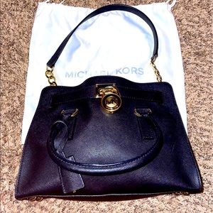 Beautiful black Michael Kors Hamilton purse